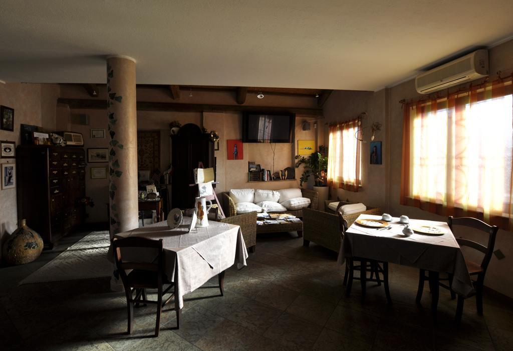 B&B Edera Castagnole Piemonte 外观 照片